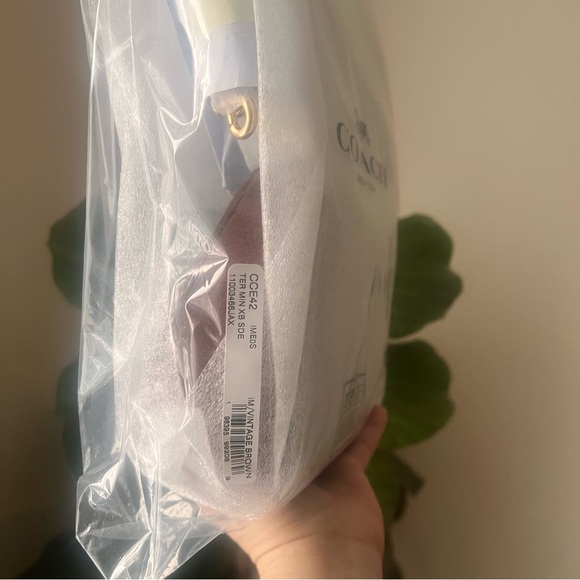 NWT Coach! Teri Mini Crossbody Bag / Im/Vintage Brown - Picture 8 of 8